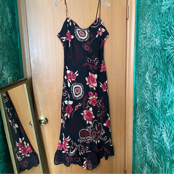 Jessica Spaghetti Strap Asymmetrical Hem with Pink Floral Pattern Slip Dress - Picture 3 of 9